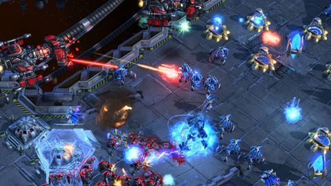 StarCraft 2 PC ve Mac üzerinde ücretsiz olarak indirilebilecek