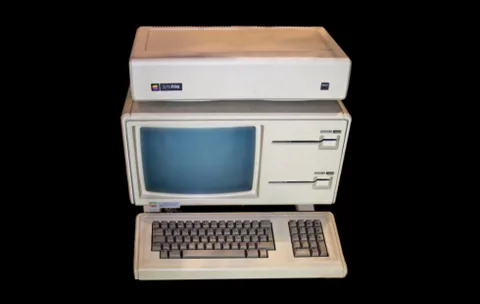 Apple Lisa OS kodu 2018’de açık kaynak hâline gelecek