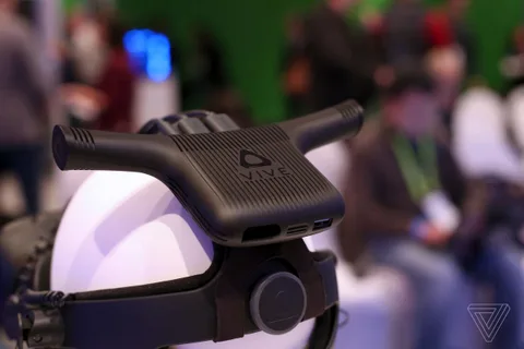 HTC kablosuz sanal gerçeklik deneyimi için Vive adaptörünü duyurdu