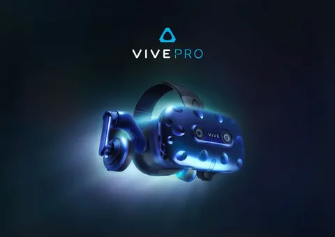 HTC Vive Pro tanıtıldı: Daha yüksek çözünürlük, yerleşik kulaklık
