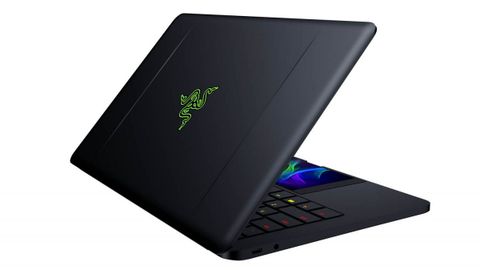 Project Linda ile Razer Phone dizüstü bilgisayara dönüşüyor - Video