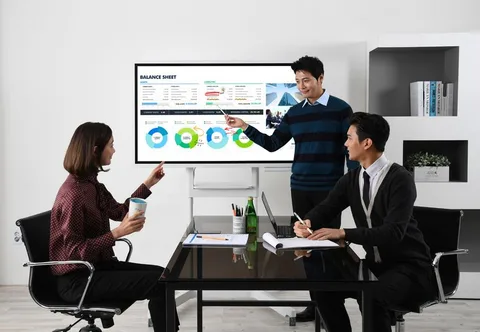 Toplantı odalarını dijitalleştiren Samsung Flip Türkiye’de