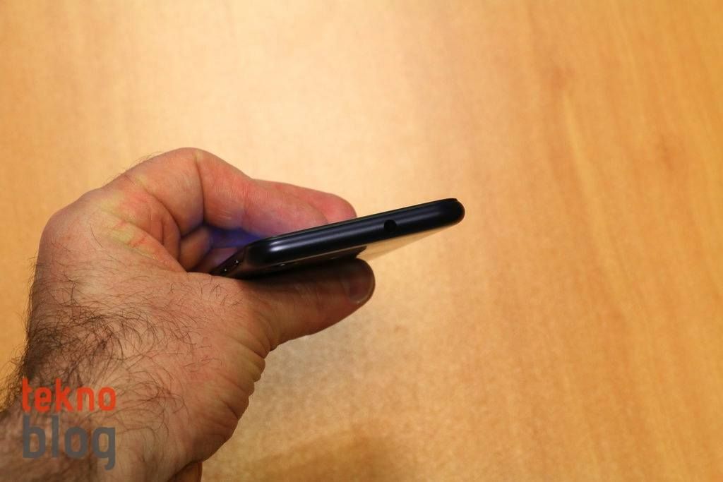 Asus ZenFone Max (2018) Ön İnceleme – Video