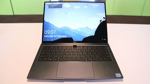 Huawei ince çerçeveli 13.9 inç ekrana sahip MateBook X Pro’yu tanıttı