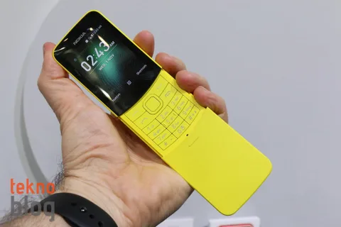 Nokia 8110 4G KaiOS güncellemesiyle WhatsApp desteğine kavuşuyor