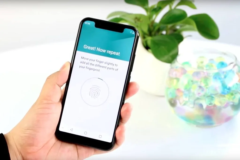 159 dolarlık iPhone X taklidi yüksek pil kapasitesiyle dikkat çekiyor