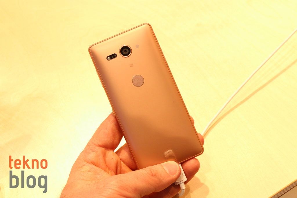 Sony Xperia XZ2 ve Xperia XZ2 Compact Ön İnceleme – Video