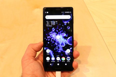 sony xperia xz2