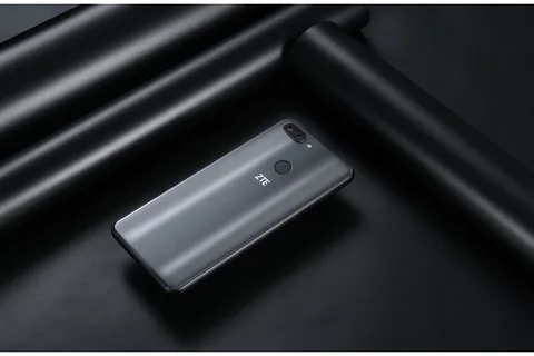 ZTE Blade V9 ve Blade V9 Vita’yı gözler önüne çıkardı