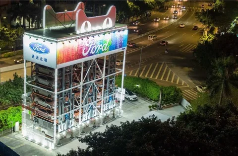Alibaba ve Ford test sürüşleri için “araba otomatı” açtı