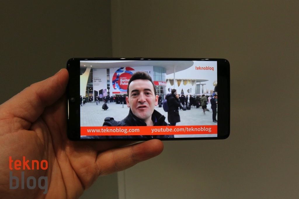 Essential Phone Ön İnceleme – Video