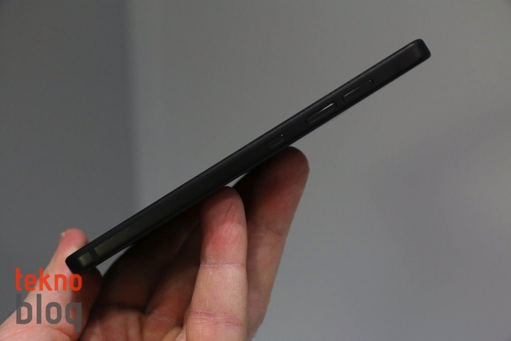 Essential Phone Ön İnceleme – Video