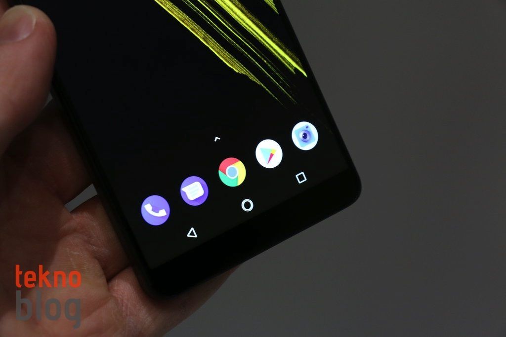 Essential Phone Ön İnceleme – Video