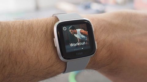 Fitbit Versa: Uygun fiyatlı akıllı saat arayanlar için yeni bir seçenek