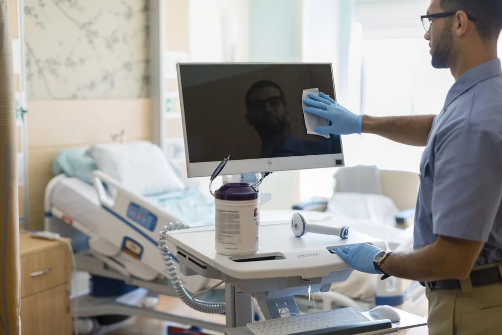 HP hastanelerde kullanıma odaklı yeni bilgisayarlarını tanıttı