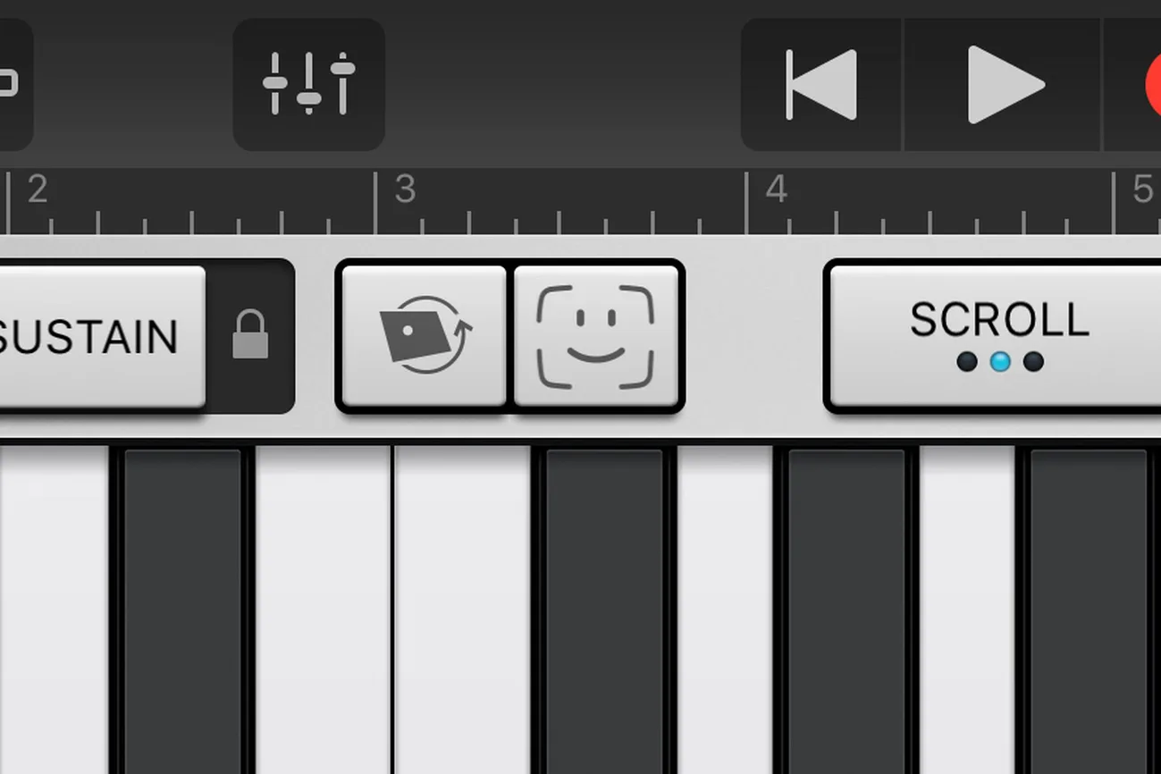 iPhone X kullanıcıları GarageBand’i yüzleriyle kontrol edebiliyor
