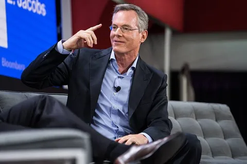 Qualcomm eski CEO’su ve başkanı Paul Jacobs’ı yönetim kurulundan çıkarttı