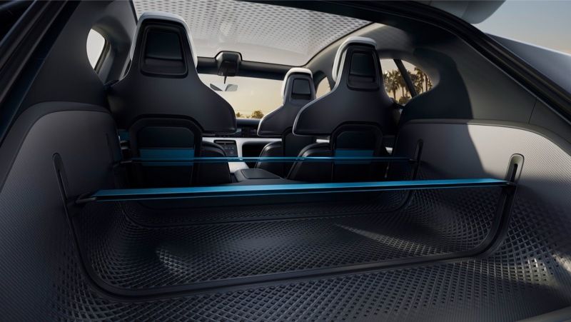 Porsche Mission E Cross Turismo ile Tesla Model X’e alternatif sunuyor