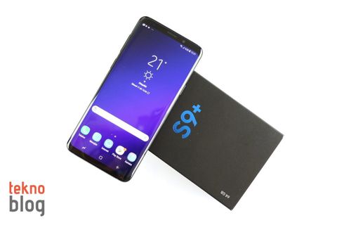 Video: Samsung Galaxy S9+ Kutusundan Çıkıyor