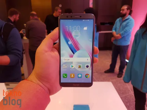 Honor 9 Lite yeni renk seçeneğiyle yeniden A101 mağazalarında