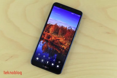 Huawei P Smart (2019) FCC belgelerinde boy gösterdi