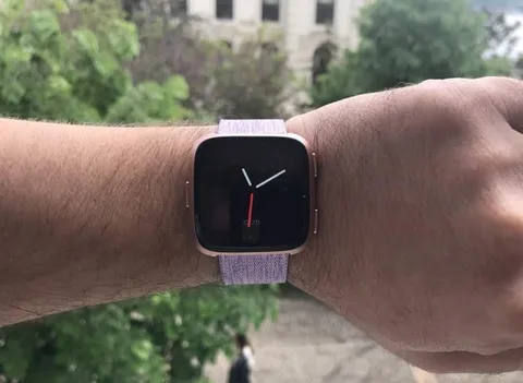 Fitbit çok yakında cihazlarına horlama tespiti özelliği ekleyecek