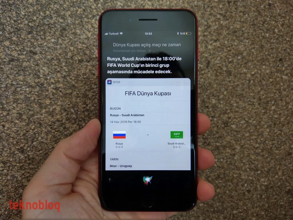 2018 Dünya Kupası’nı Siri ve App Store ile takip edin