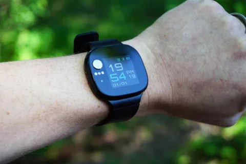 Asus VivoWatch BP: Asus’tan tansiyon ölçebilen saat