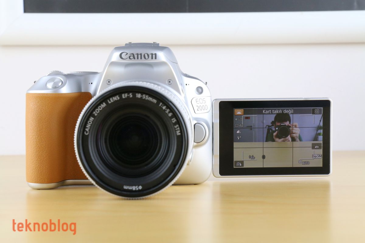 Canon EOS 200D İncelemesi