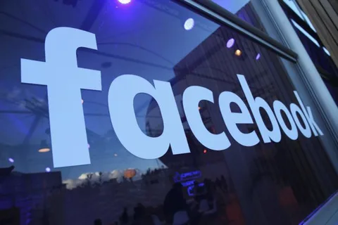 Facebook Apple ve Samsung gibi şirketlere veri erişim izni vermiş