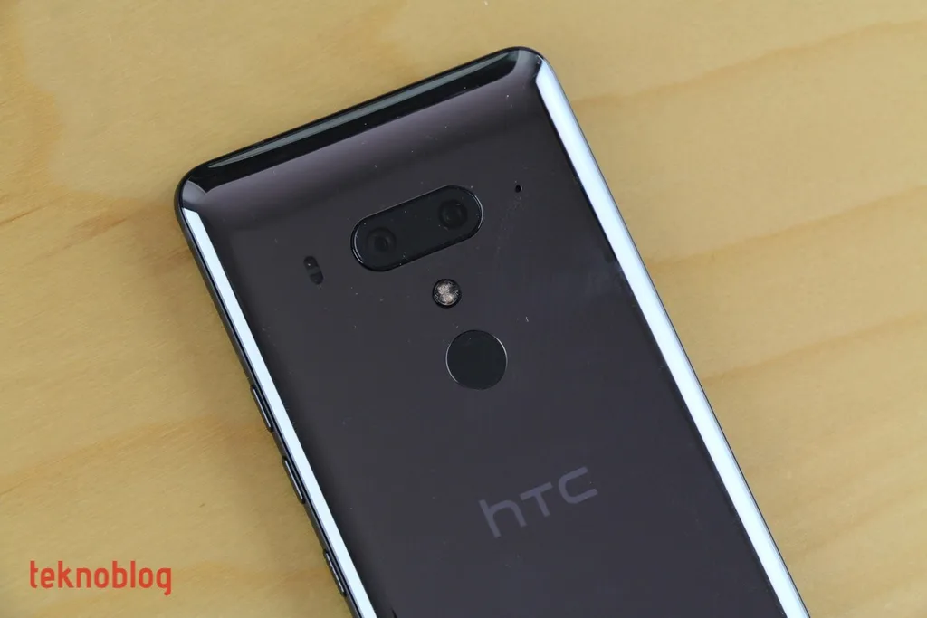 HTC akıllı telefon pazarında mücadeleden vazgeçmiyor