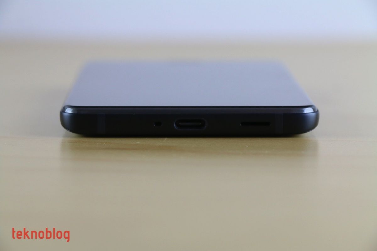 HTC U12+ İncelemesi