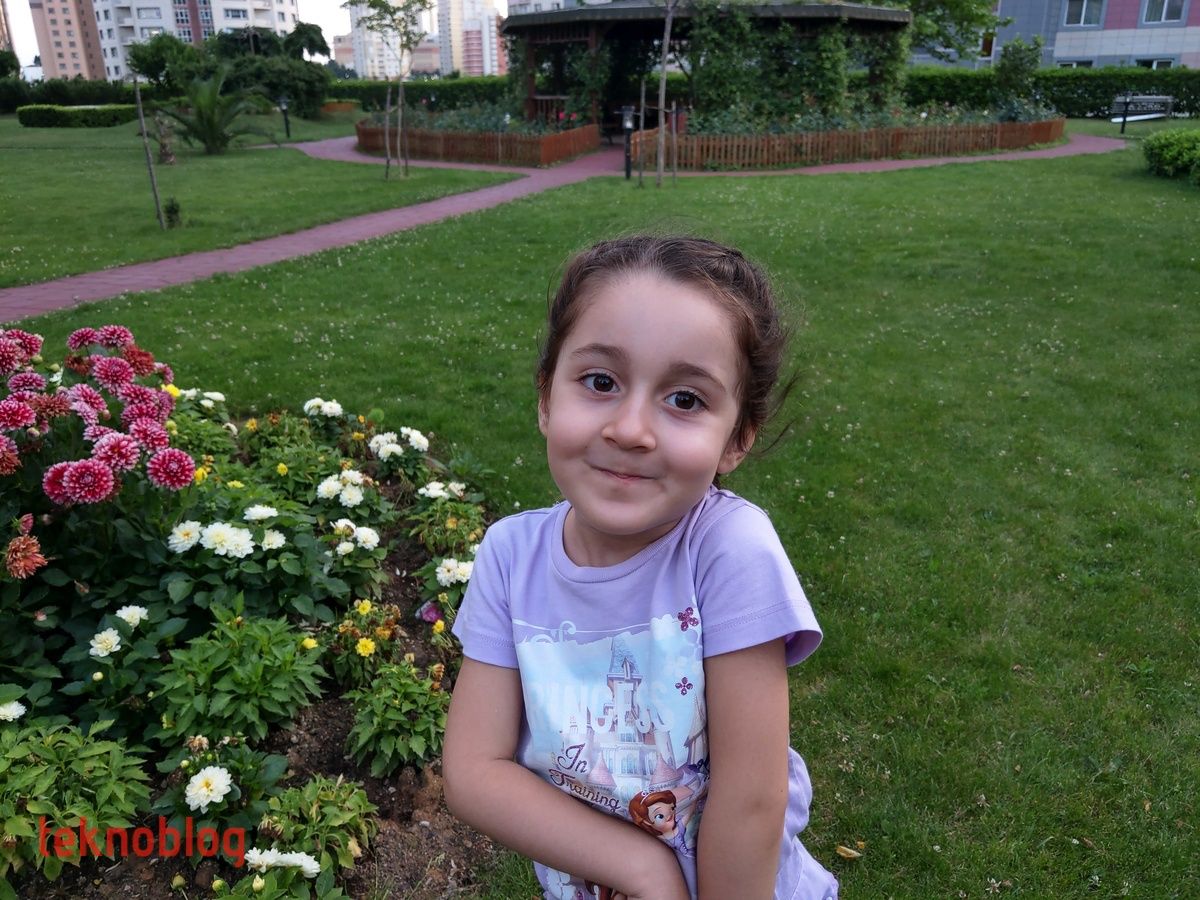 HTC U12+ İncelemesi