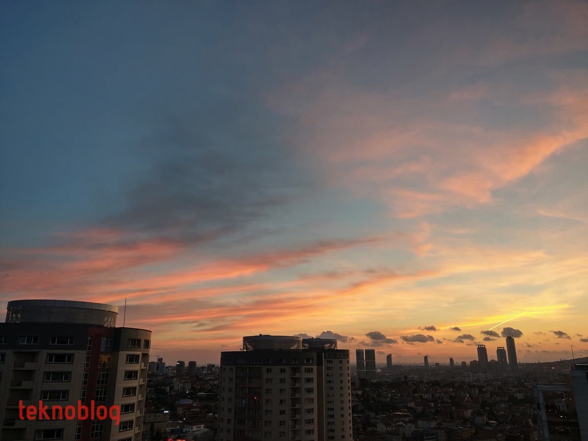 HTC U12+ İncelemesi