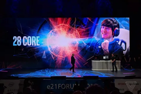 Intel 28 çekirdekli işlemcinin ipuçlarını verdi