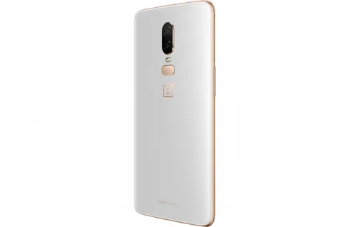 Beyaz OnePlus 6 5 Haziran’da satışa sunulacak