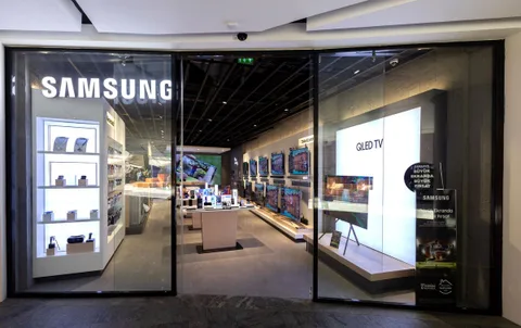 Samsung Türkiye yeni mağazasını Kanyon’da açtı
