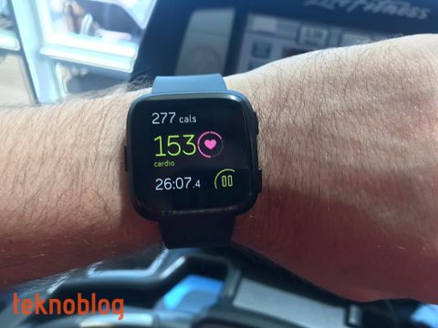 Fitbit Versa İncelemesi