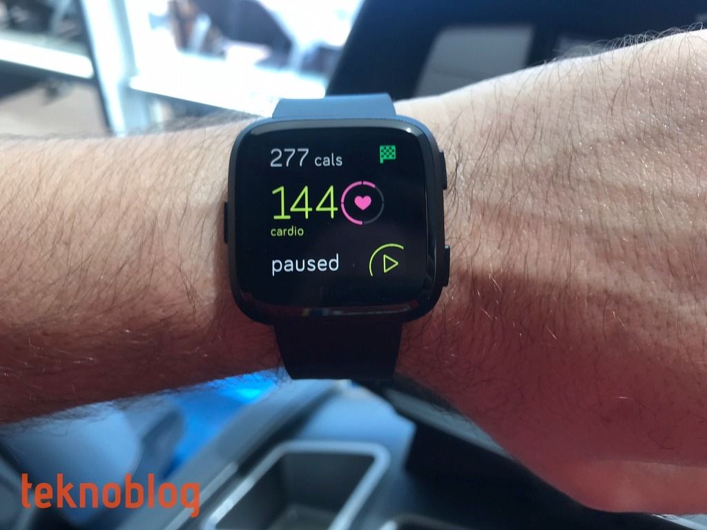Fitbit Versa İncelemesi