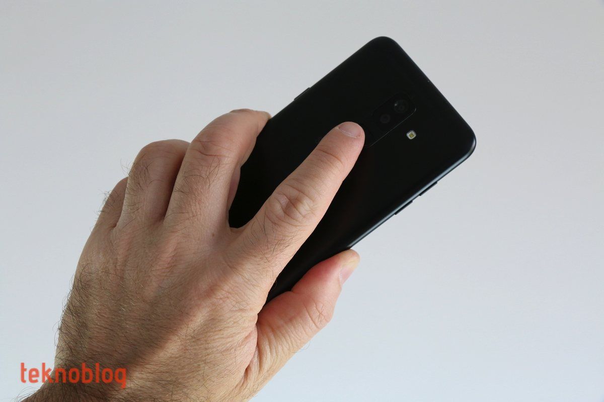 Samsung Galaxy A6+ İncelemesi