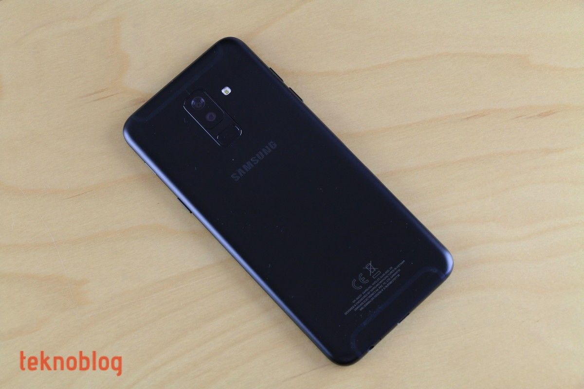Samsung Galaxy A6+ İncelemesi