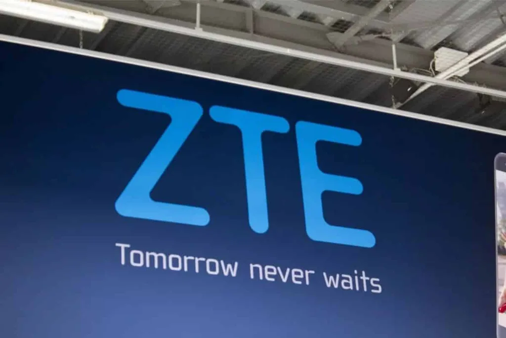 ZTE yenilikçi bir katlanabilir telefon hazırlığı içinde
