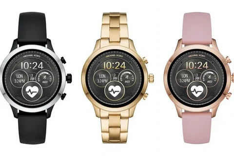 Michael Kors Access Runway ile geçmişi gelecekle buluşturuyor