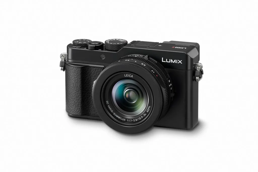 Panasonic Lumix LX100 II dokunmatik ekran ve yeni sensörle geliyor