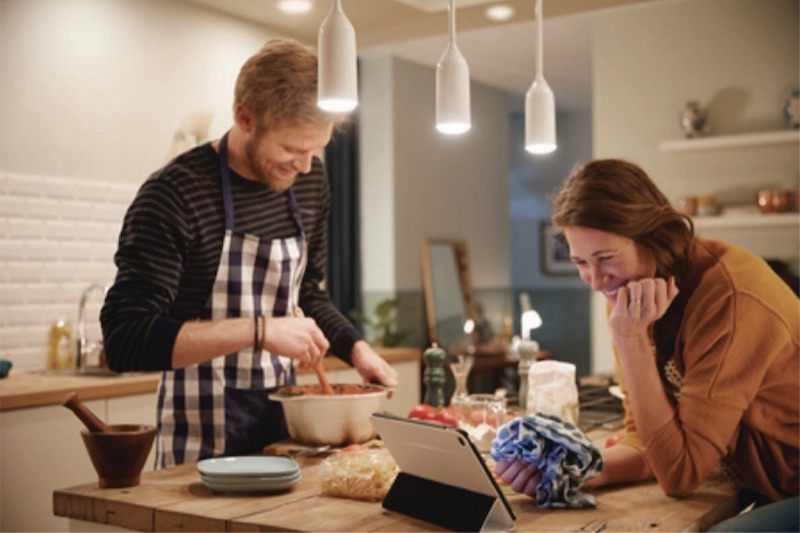 Philips Hue ailesinin yeni üyeleriyle evin her yerini kaplayacak