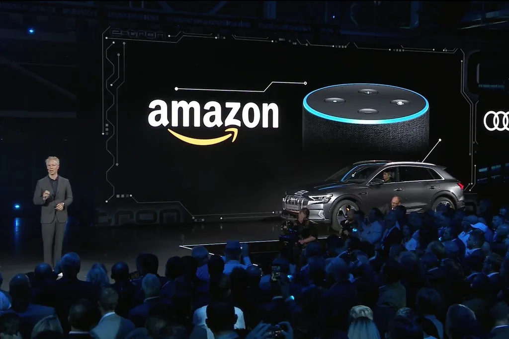 Audi E-tron yüksek teknolojik özelliklerinin arasına Alexa desteğini ekledi