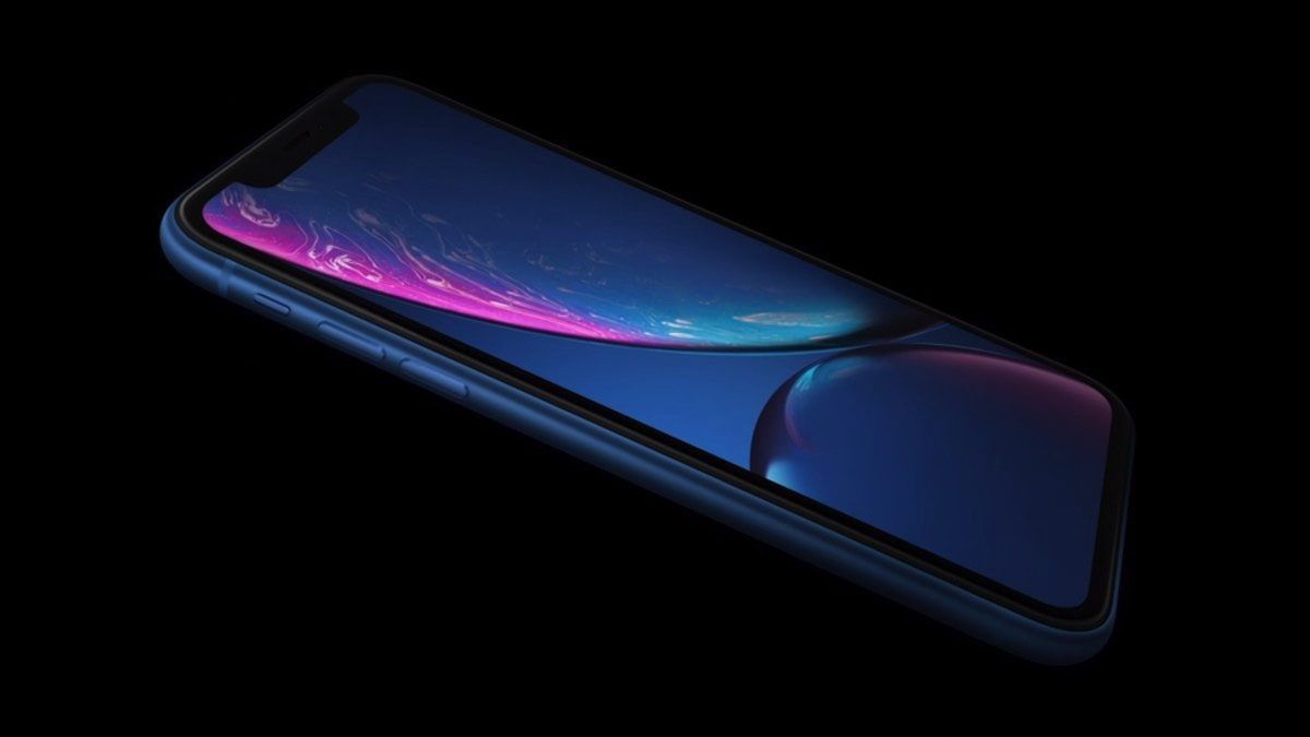 iPhone XR geliyor: Rengarenk iPhone’lar, alüminyum ve camın birleşimi