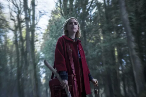 Netflix Chilling Adventures of Sabrina’nın ilk fragmanını yayınladı – Video