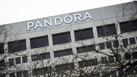 SiriusXM Pandora’yı 3.5 milyar dolar karşılığında satın alıyor