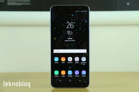 Samsung Galaxy J8 İncelemesi
